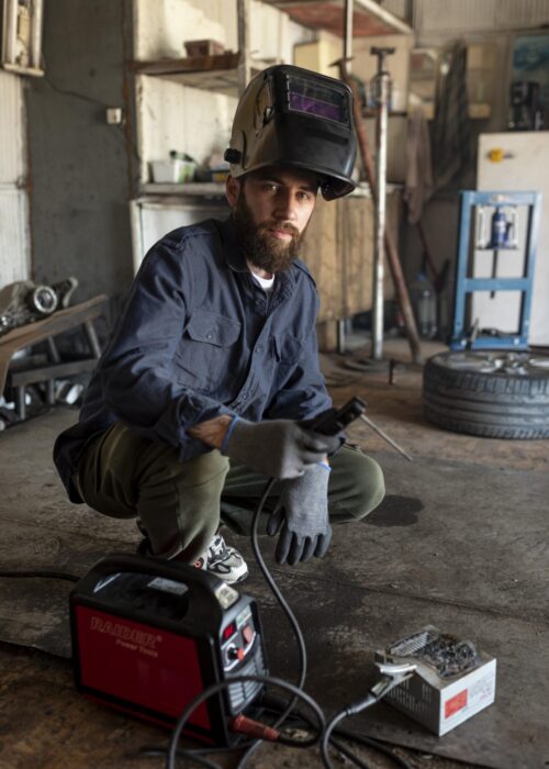 mechanic-working